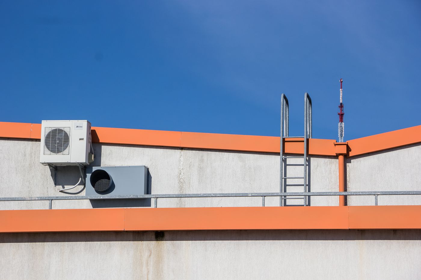 Commercial Flat Roofing in Dallas, TX