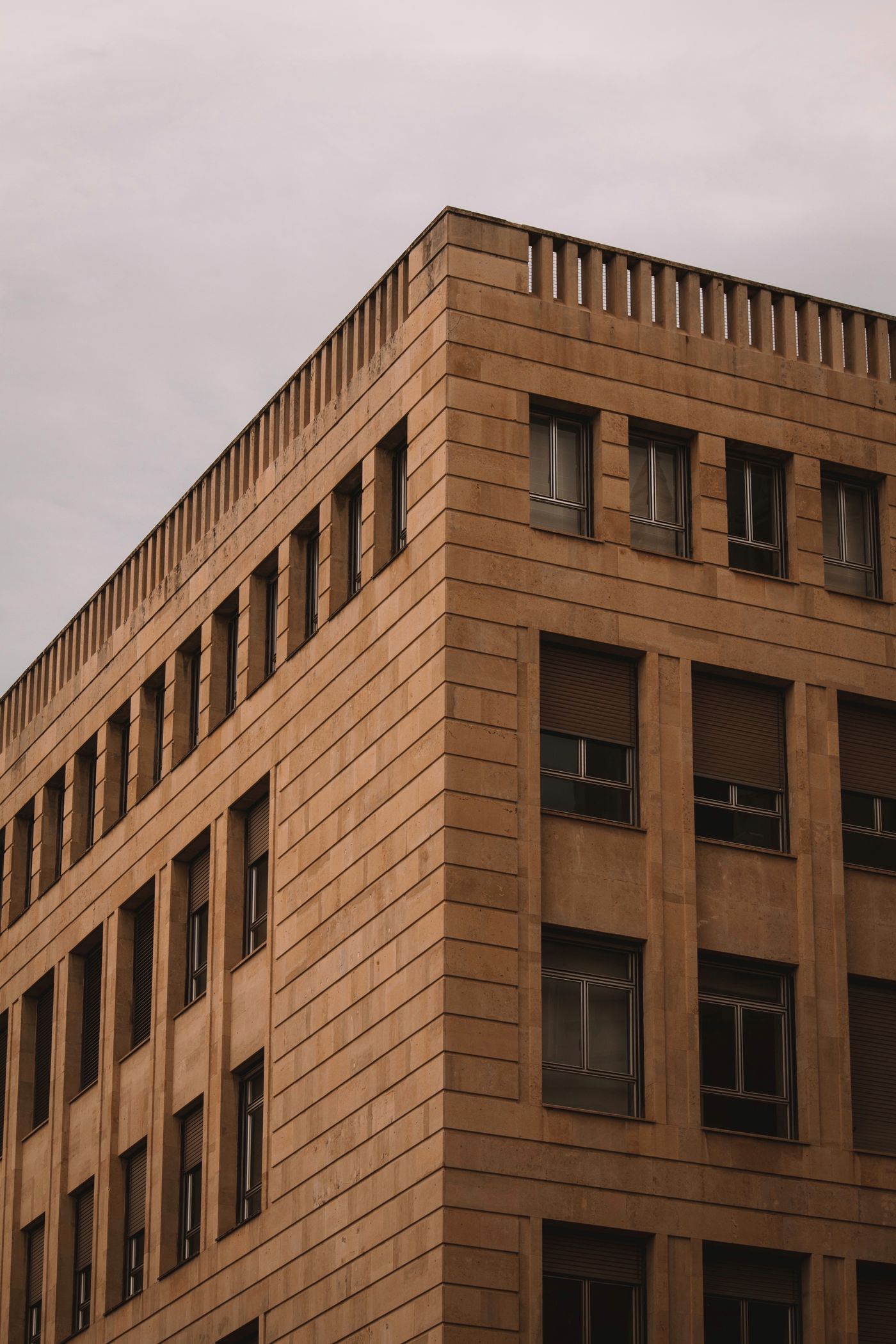 Parapet wall flashing detail on a Dallas flat roof